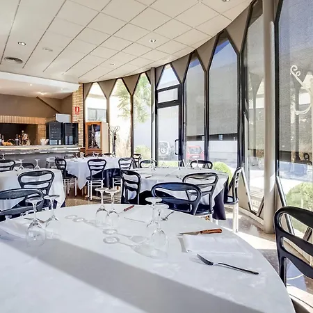Hotel Restaurante Blanc I Negre 2 Agramunt